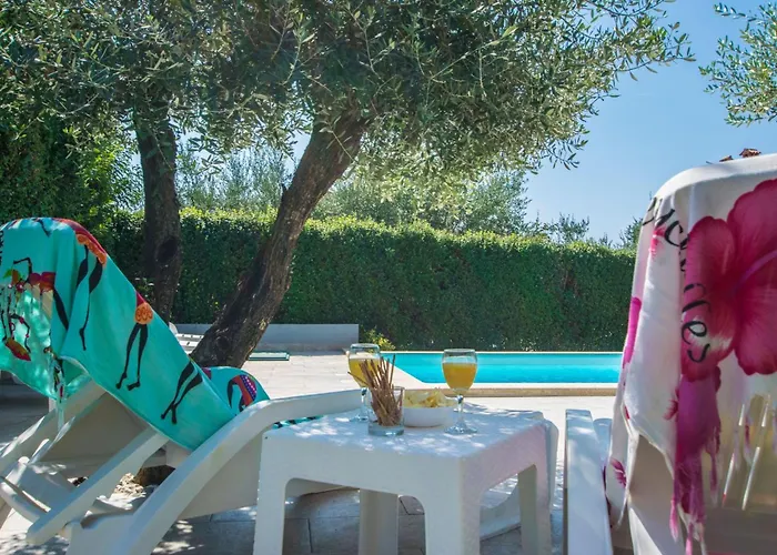 Mit Pool- Grosser Garten By Interhome Σπίτι διακοπών Πόρετς