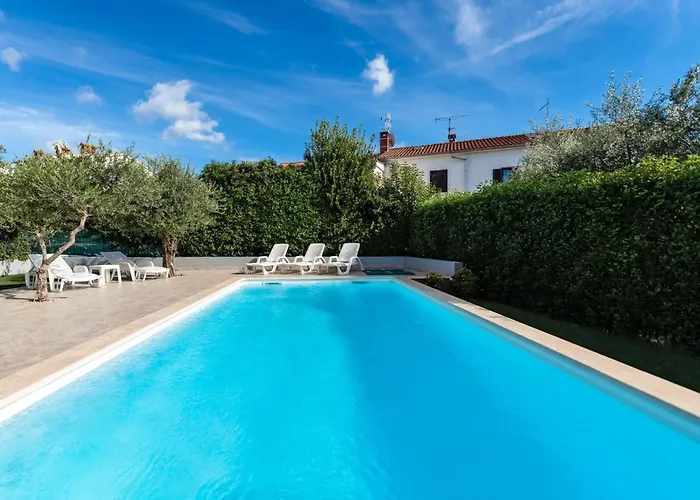 Σπίτι διακοπών Mit Pool- Grosser Garten By Interhome *