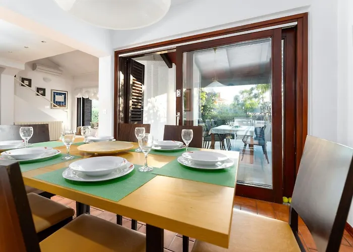 Mit Pool- Grosser Garten By Interhome Σπίτι διακοπών