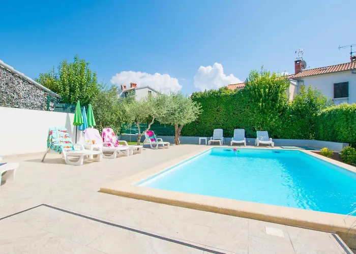 Mit Pool- Grosser Garten By Interhome Σπίτι διακοπών *