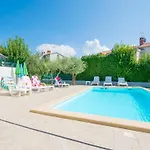 Mit Pool- Grosser Garten By Interhome Σπίτι διακοπών *