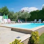 Mit Pool- Grosser Garten By Interhome Σπίτι διακοπών *